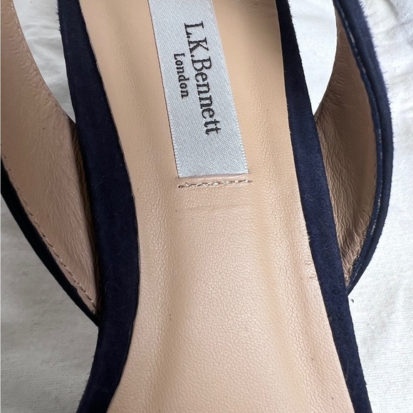 L.K. Bennet Suede round Toe Heels 37 blue - Picture 3 of 12